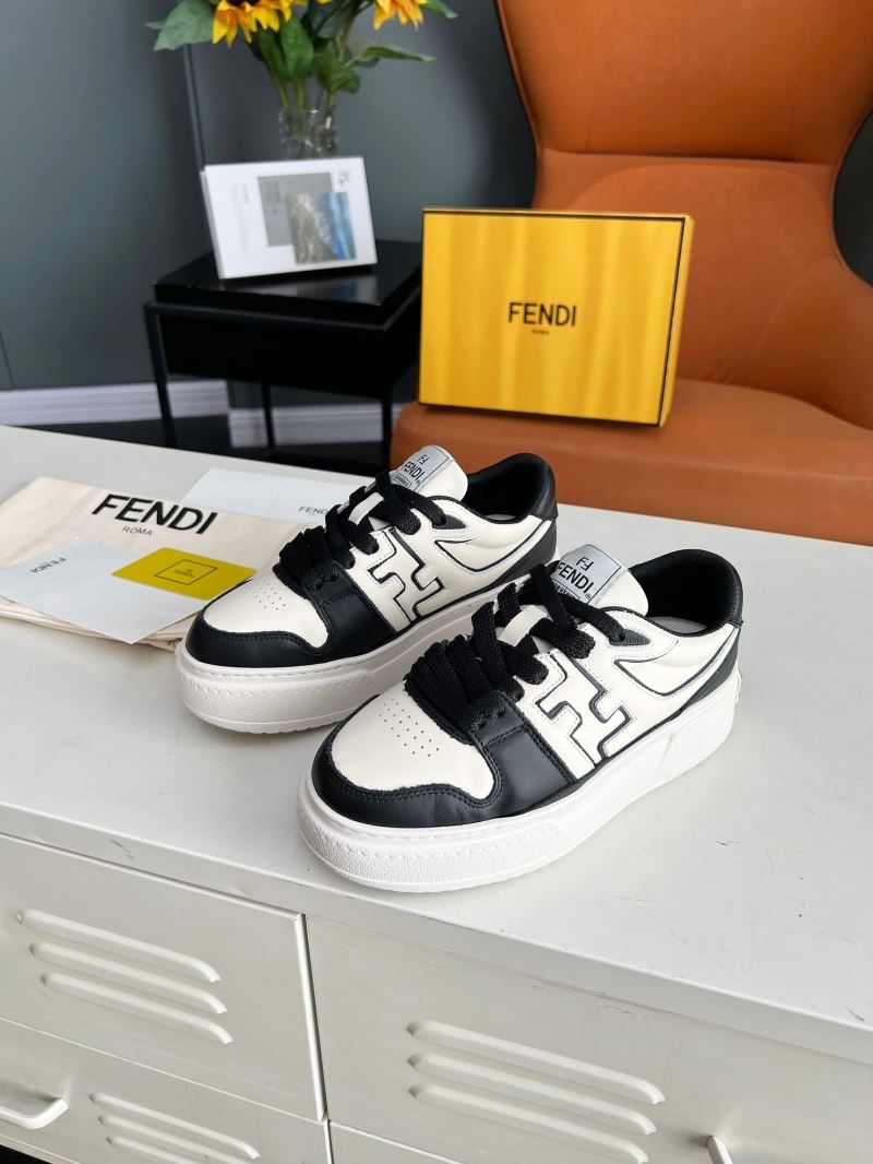 Fendi Low Shoes